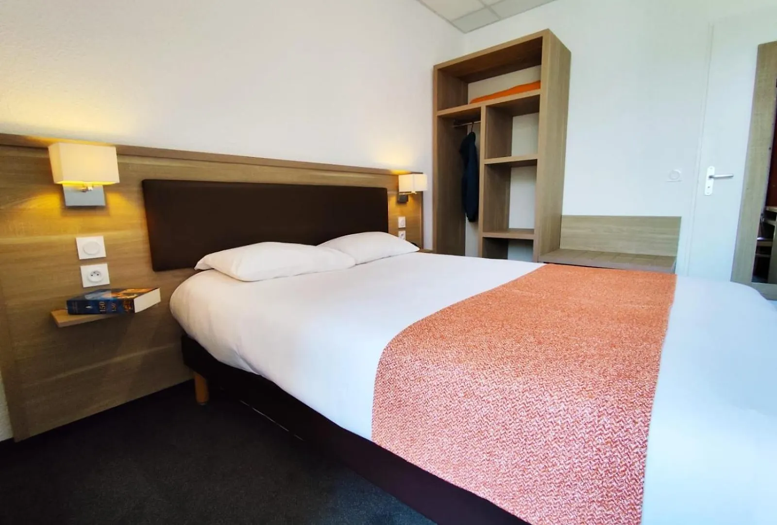 Hotel Helianthe Lourdes France